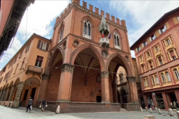 Approvato il bilancio preventivo - foto palazzo mercanzia Approvato il bilancio preventivo - foto palazzo mercanzia