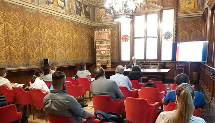 conferenza stampa camera di commercio di bologna - presidente Veronesi