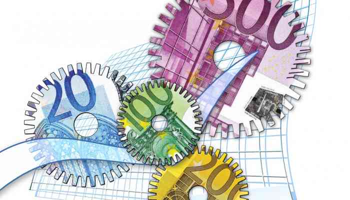 L'accesso al credito delle imprese bolognesi a giugno 2025 - ingranaggi con denaro